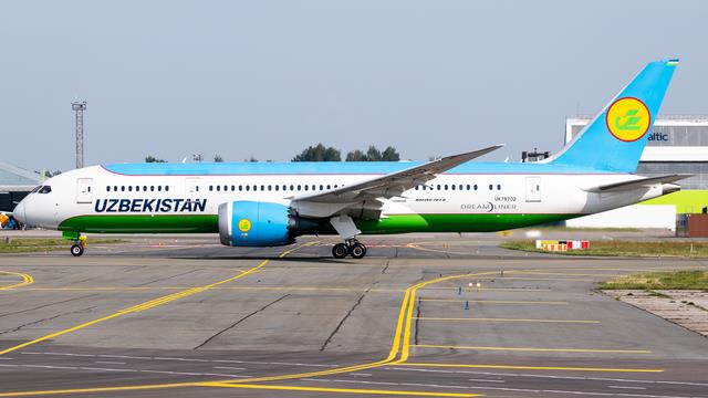 UK78702::Uzbekistan Airways